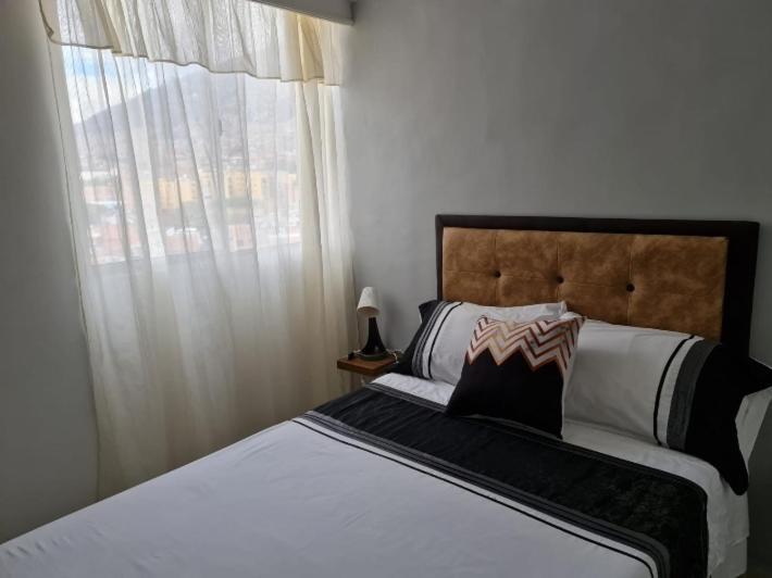 Apartamento Vistas Lindas Cerca Centro Medellín Exteriör bild