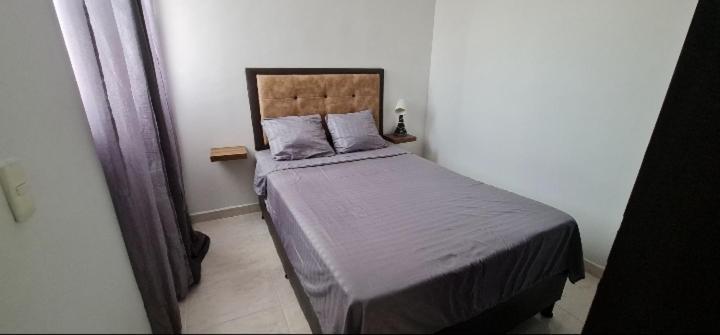 Apartamento Vistas Lindas Cerca Centro Medellín Exteriör bild