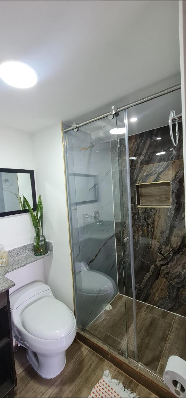 Apartamento Vistas Lindas Cerca Centro Medellín Exteriör bild