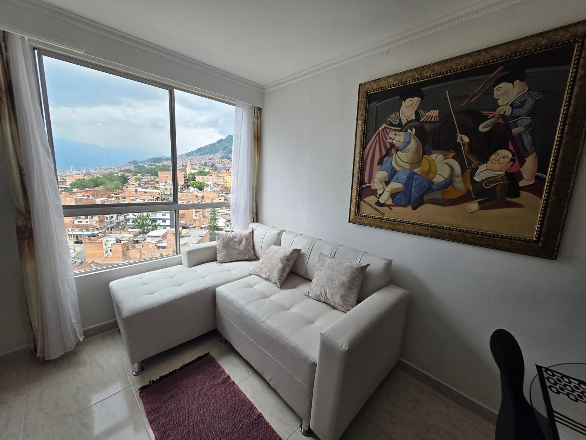 Apartamento Vistas Lindas Cerca Centro Medellín Exteriör bild